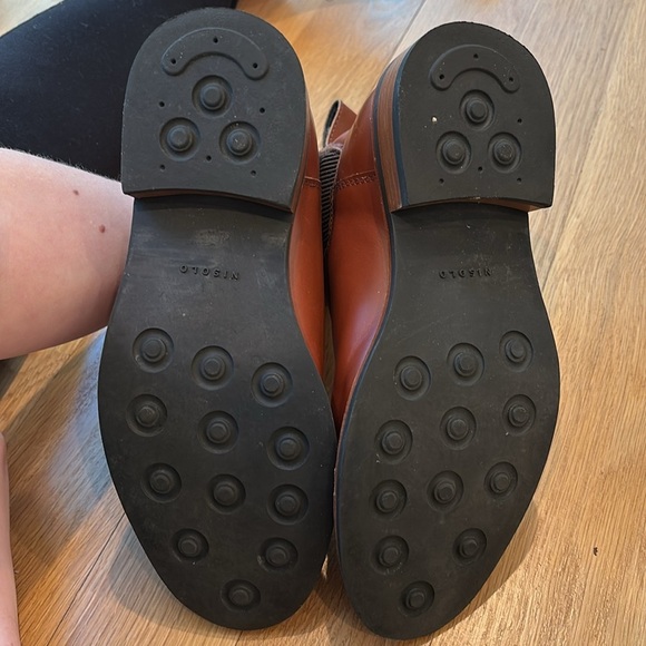 Nisolo Boots Carmen Chelsea Ankle Booties Brown Leather Size 7.5 - Picture 9 of 11